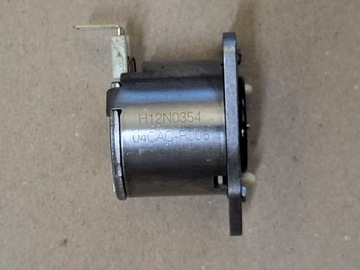 Клапан мехатроніка коробки dsg vw passat b8 golf skoda superb iii 3v оригінальний номер фото №1