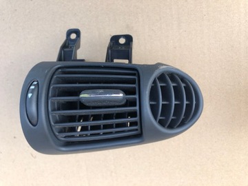 Mercedes w203 c-klasa решітка консолі повітропровід ліва 2038300154 фото №1