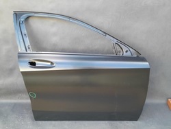 Mercedes w156 gla 13- двері перед передні праві оригінал фото №1