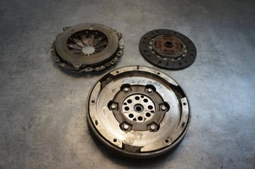 Сцепление диск прижим колесо duwmasowe honda civic x 1.0 vtec фото №1