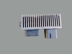 Renault master 2.3 dci реле свічок 271206395r фото №1