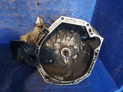 Коробка передач renault scenic 1.5 dci tl4a001 механічна коробка передач фото №1