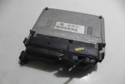 Компьютер двигателя volkswagen polo iv 1.2 фото №1