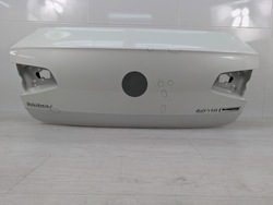 Кришка кришка багажника sedan volkswagen passat b8 3g5827025a фото №1