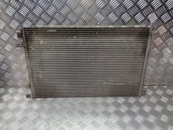 Радіаторів кондиціонера renault scenic ii 1.9 dci фото №1