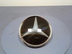 Mercedes gls x167 знак логотип емблема решітка a0008880500 фото №1