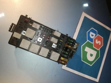 Коробка предохранителей nubira 1.6 a1 96255572 фото №1