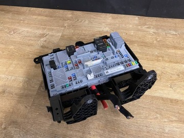 Коробка предохранителей jaguar f-pace x761 оригинальный номер jx63-14n030-ab фото №1