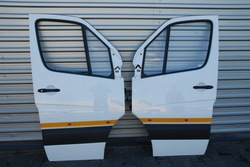 Mercedes sprinter w 906 рестайлінг двері l / p перед фото №1