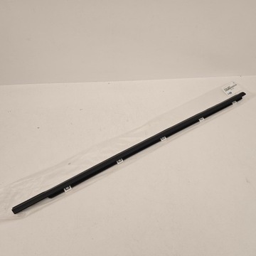 Планка накладка дверь левая hyundai kona 82220-j9001 новая фото №1