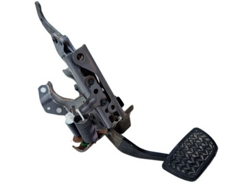 Toyota sienna 2.5 гибрид xle педаль модуль комплект 2021- фото №1