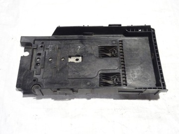 Основа акумулятора ford mondeo mk5 dg93-10723-ae фото №1
