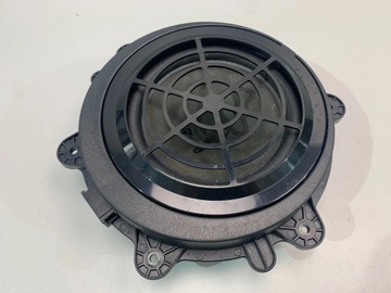 Porsche cayenne 7p głośnk двері bose 7pp035710b фото №1