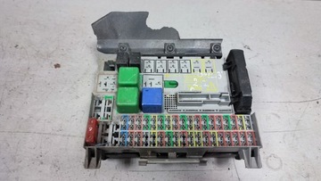 Коробка запобіжників opel vectra b 09152787 фото №1