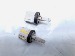 Датчик температури внутрішньої vw golf v фото №1