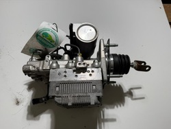 Насос тормозная abs lexus ct200h 47210-76040 фото №1