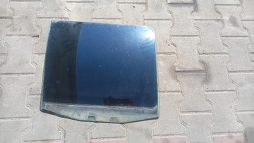 Стекло правая зад vw golf iii 95r 5d фото №1