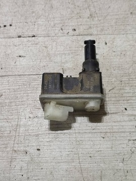 Peugeot 308 2019 амортизатор крышки заливка топлива фото №1