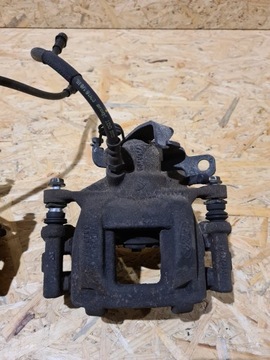 Супорт гальмівний правий зад transit mk8 custom 12- фото №1