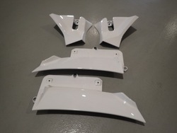 Lamborghini aventador lp710 маскировочная накладка крышка защита 470809922b фото №1