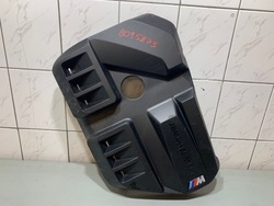 Bmw m3 m4 g80 g82 кришка двигуна захист клапанів 8095875 фото №1