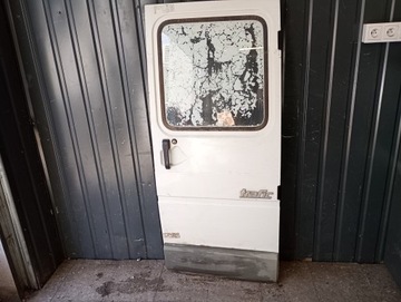 Дверь праву зад renault trafic i белый фото №1