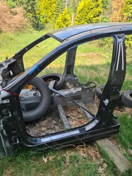 Стойка крыша maserati quattroporte m156 левый фото №1