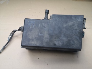 Коробка запобіжників focus mk2 mazda 3 bk фото №1