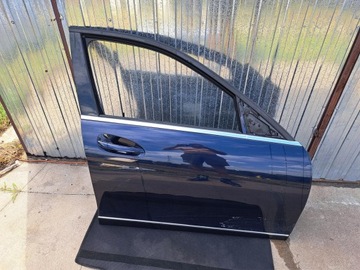 Mercedes w204 двері праві перед передні перед фото №1