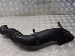 Труба повітропровід повітря opel vectra c 1.9 cdti 55354057 фото №1