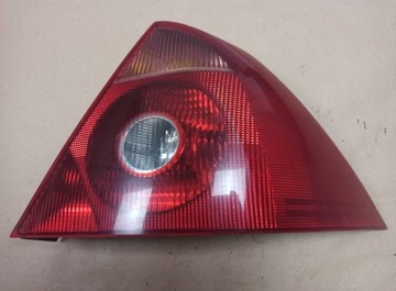 Лампа права задня ford mondeo 2,0 tdci фото №1