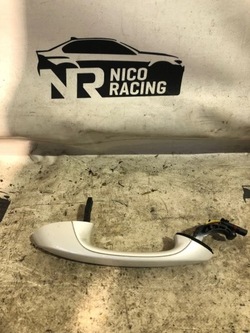 Ручка права перед зад keyless led f44 g20 g21 g30 g32 a96 мінерально-білий фото №1