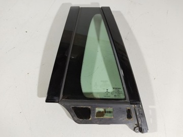 Volvo v60 19r- скло двері права фото №1