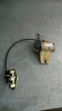 Замок крышки volvo s60 8652398 фото №1