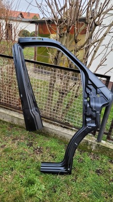 Обшивка праві поріг стійка праві mercedes sprinter w907 w910 sprinter iii фото №1