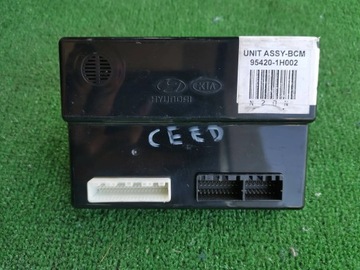 Kia ceed i модуль unit assy-bcm 95420-1h002 фото №1