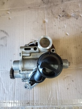 Audi a4 b8 1.8 tfsi насос масла 06h115105ac фото №1