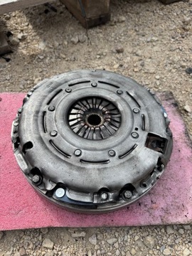 Зчеплення двомасовий двомасовий маховик комплект opel zafira c 55485510 - wawa фото №1