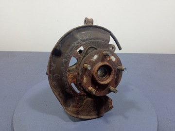 Toyota rav4 iii xa30 поворотна опора перед права ступиця фото №1