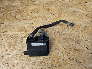 Клема плюсова mercedes w205 c-klasa фото №1