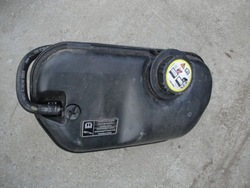 Бачок рідини охолоджуючої jaguar xf 3.0 дизель фото №1