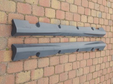 Yaris ii sport планка порогова права ліва 05-11 фото №1