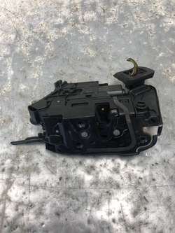 Замок двері праві зад skoda octavia iii vrs універсал 5e0839016a фото №1