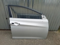 Hyundai elantra 10-16 v 5 правые перед правые передние фото №1