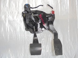 Педаль гальма газу jeep renegade 1.4 автомат фото №1