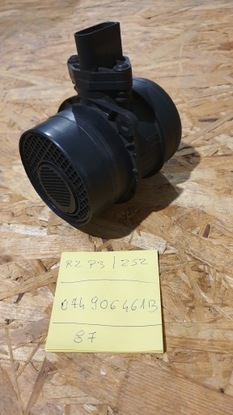 Витратомір audi оригінальний номер 074906461b фото №1