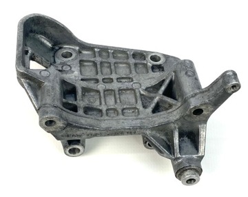 Тримач генератора audi a4 a5 a6 a8 q5 q7 059903143aj фото №1