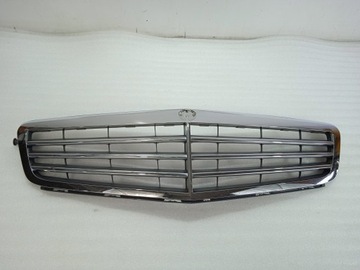 Mercedes w204 c-klasa решётка радиатора решётка a2048800083 фото №1