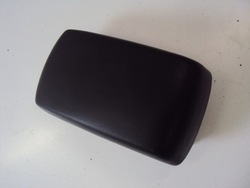 Подлокотник mazda 3 i 1.6 дизель 2003- фото №1