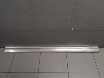 Планка двері лівий перед audi a8 d2 lz1t 4d0853951 фото №1